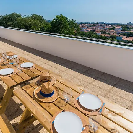 Terrasse Centre Appartement La Rochelle (Charente-Maritime)